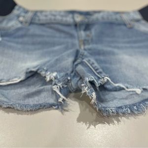 Gap Maternity Blue Jean Distressed Shorts. Size 6.
